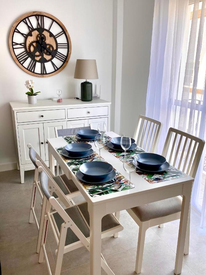 Apartamento Luz De Conil Aire Acondicionado Y Wifi -Solo Familias Y Parejas- Conil De La Frontera Exterior photo